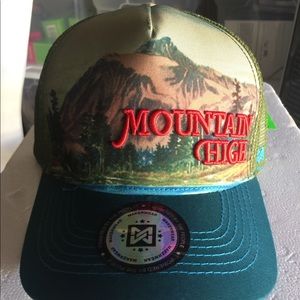 Maker wear Mountain High trucker Hat Ball Cap